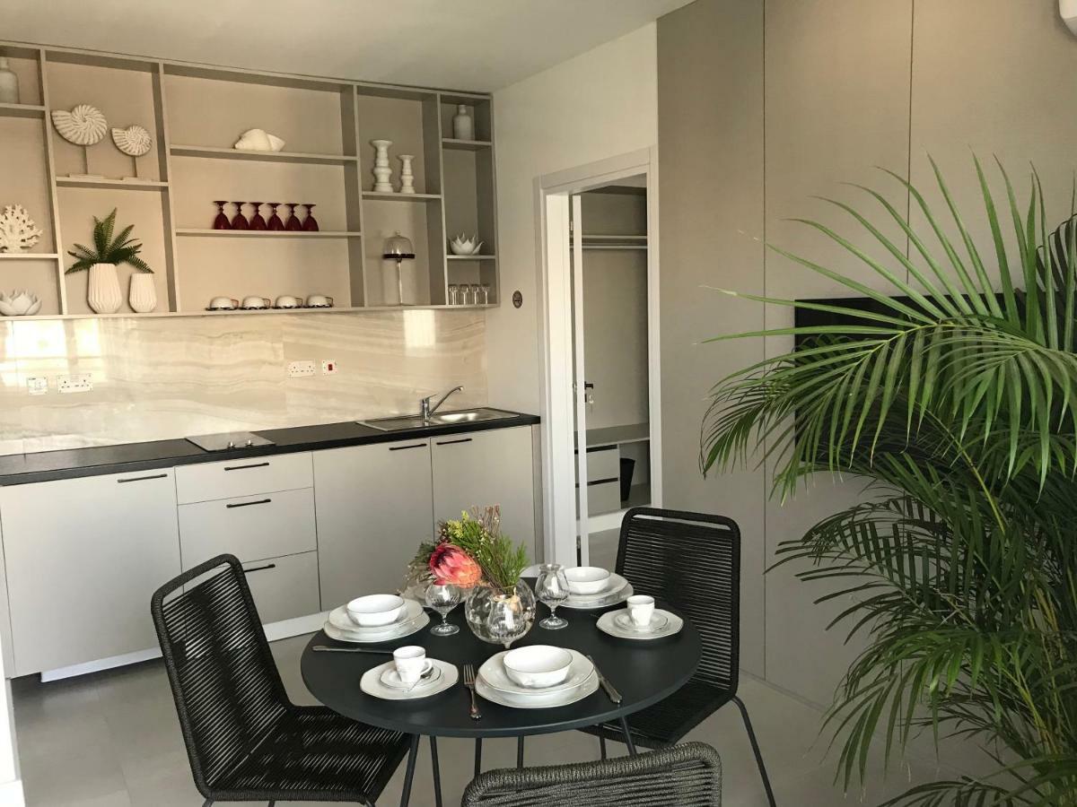 لارنكا Levante Holiday Apartments المظهر الخارجي الصورة